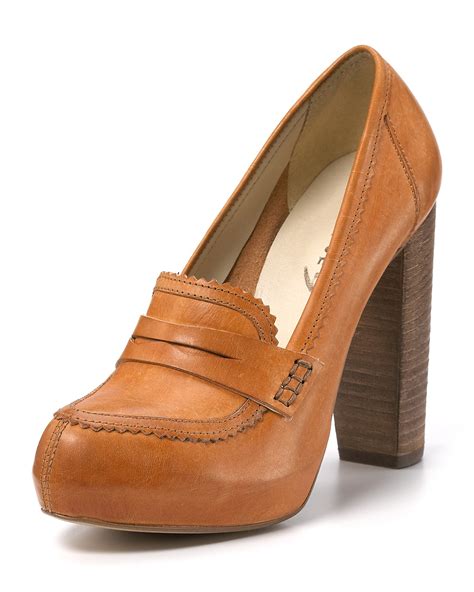 bloomingdales womens loafers